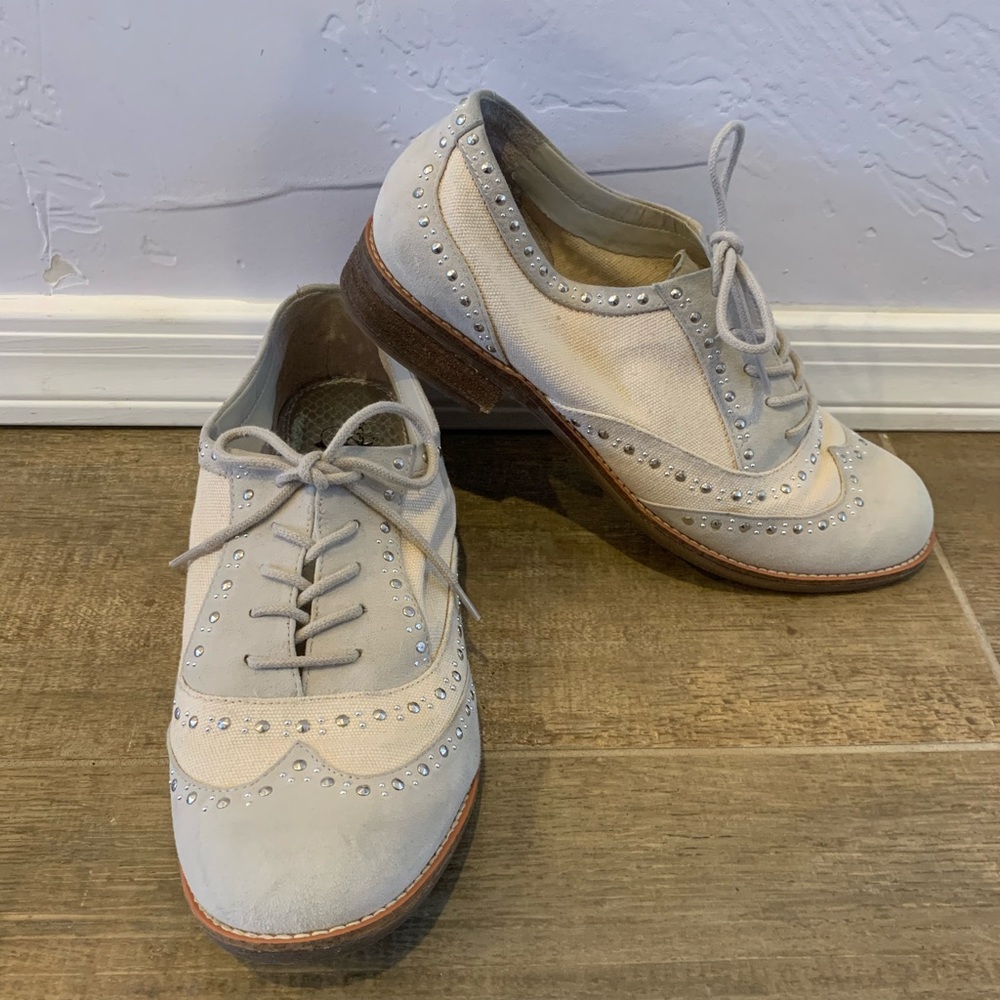 Gianni Bini Beige Suede Studded Oxford Shoes.